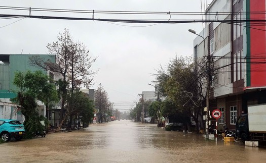 Gia Lai cho học sinh các cấp nghỉ học để tránh ngập, lũ