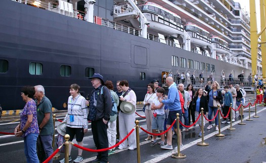 Mỏ vàng” du lịch tàu biển Việt Nam