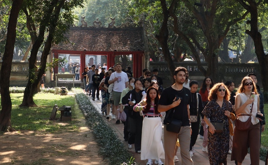 Văn Miếu - Quốc Tử Giám mở cửa miễn phí vé tham quan cho tất cả du khách nhân Ngày Di sản Việt Nam 23/11