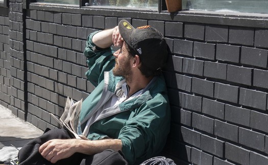 Chuẩn nghèo đói của châu Âu được tính như thế nào?