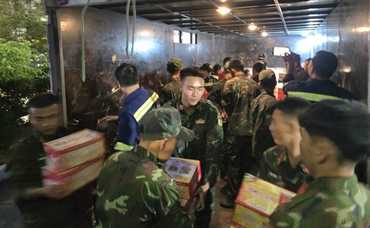 Nghĩa tình đồng bào và những chuyến hàng nối dài