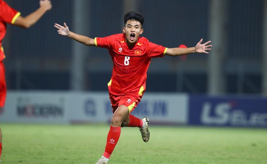 Chiến thắng áp đảo, U17 Việt Nam xây chắc ngôi đầu bảng