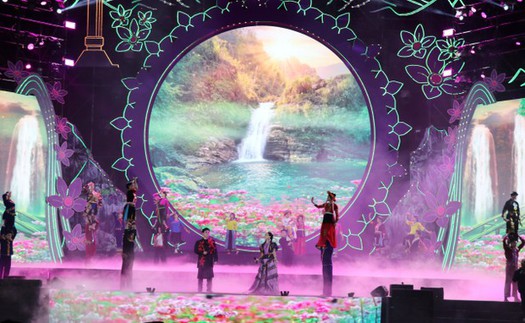 Khai mạc lễ hội hoa Tam giác mạch và vinh danh du lịch tỉnh Tuyên Quang