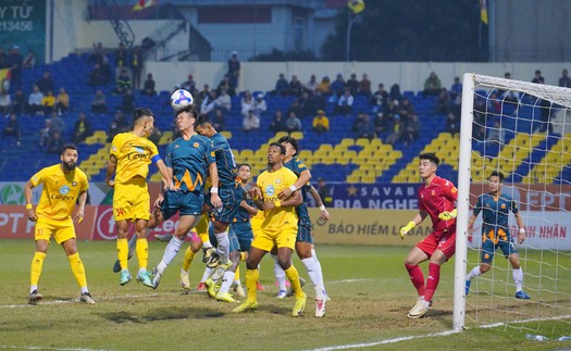 HAGL khiến cuộc đua trụ hạng V-League thêm khó lường 