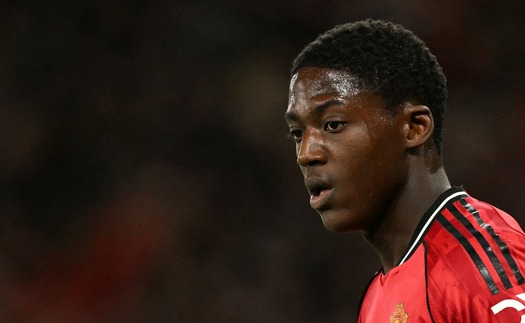 Bi kịch Kobbie Mainoo ở MU