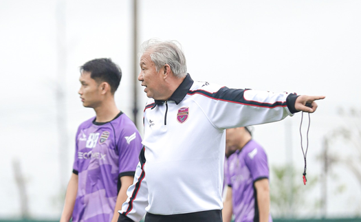 HLV Đặng Trần Chỉnh 'chữa lành' cho Becamex TPHCM