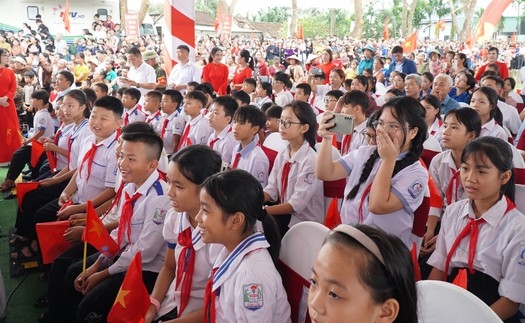 Cơ hội học tập bình đẳng, lâu dài cho học sinh dân tộc thiểu số