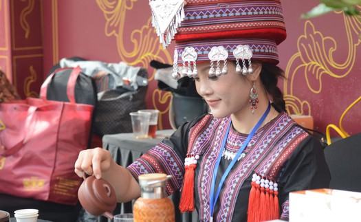 Tôn vinh văn hóa trà Việt