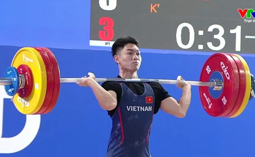VĐV cử tạ 19 tuổi của Việt Nam giành huy chương tại SEA Games 2025