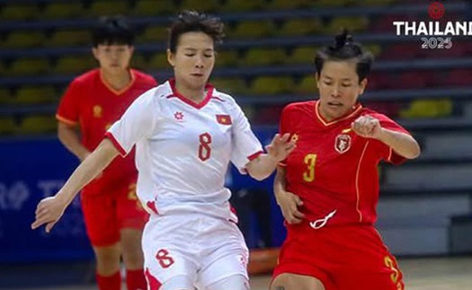 Futsal nữ Việt Nam thẳng tiến vào bán kết SEA Games 2025 sau trận thắng Myanmar đầy cảm xúc