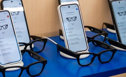 Kính thông minh Google sắp ra mắt 2026: "Kẻ kế vị" smartphone trong tương lai?