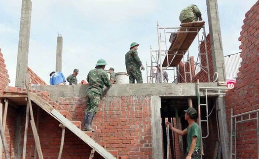 Đà Nẵng thần tốc xây dựng và sửa chữa nhà ở cho nhân dân do thiên tai gây ra