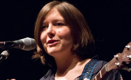 Nghệ sĩ cảnh báo chiêu lừa mới trên các nền tảng nghe nhạc