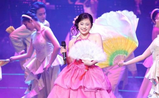 NSƯT Tố Nga từng ngạc nhiên về học trò 16 tuổi vừa giành giải Nhì Tiếng hát Hà Nội 2025