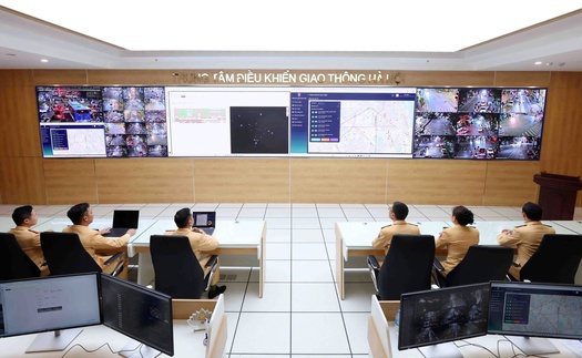Chuyển quản trị giao thông từ “con người điều khiển” sang “dữ liệu dẫn đường”