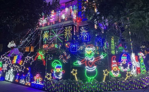 Giáng sinh rực rỡ sắc màu tại "xứ sở Chuột túi"