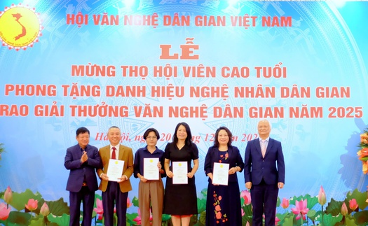 Trao Giải thưởng Văn nghệ dân gian năm 2025 cho 49 công trình xuất sắc