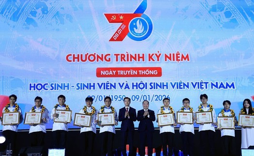 Tuyên dương học sinh, sinh viên tiêu biểu nhân kỷ niệm 76 năm Ngày truyền thống Hội Sinh viên Việt Nam