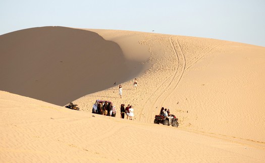 Đến Lâm Đồng chiêm ngưỡng vẻ đẹp độc đáo của "tiểu sa mạc Sahara"