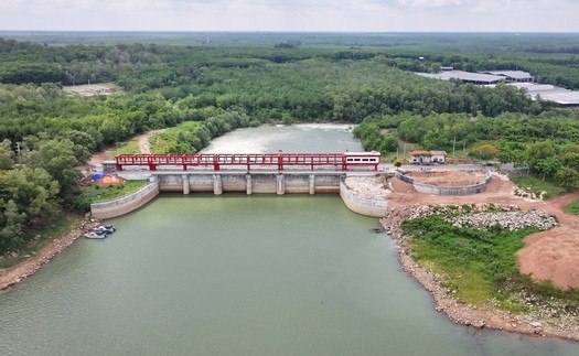 Thích ứng thiên tai "vượt quy luật" - Bài 4: Quản trị lưu vực sông cần mô hình mới