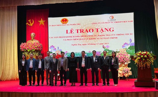 Quyết tâm chuyển đổi số để giảm gánh nặng cho người dân