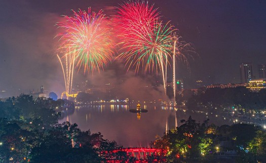 Hà Nội "bùng nổ" chuỗi sự kiện du lịch chào Tết 2026