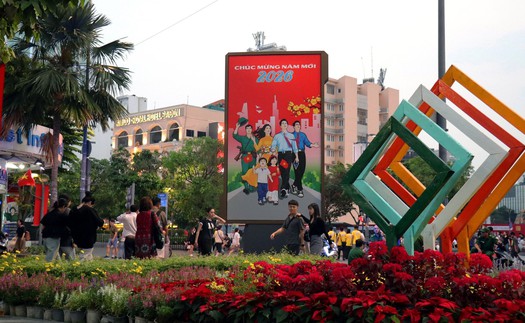 Chào năm mới 2026: Không khí rộn ràng ngập tràn Thành phố Hồ Chí Minh​