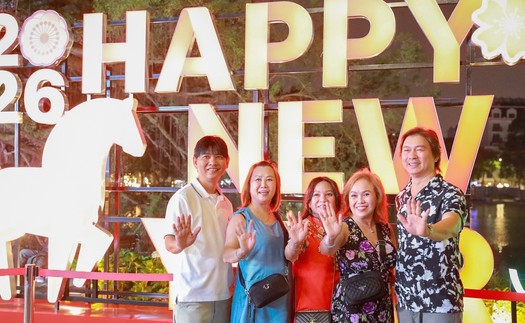 Không khí Hà Nội trước thềm Năm mới 2026