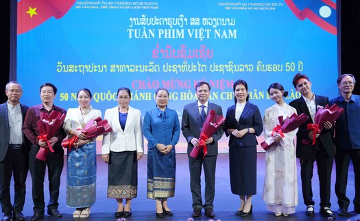 Nhịp cầu văn hoá gắn kết Việt - Lào