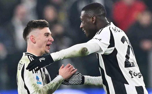 PSV Eindhoven vs Juventus (lượt đi 1-2): Con đường A cho 'phương án B'