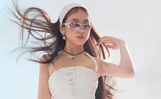 Con gái Lưu Thiên Hương tuổi 20 sắc vóc gợi cảm, đốn tim người hâm mộ