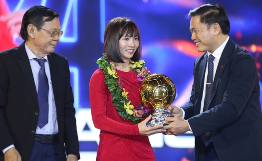Quả bóng vàng Việt Nam rơi lệ, tiếp tục giấc mơ World Cup