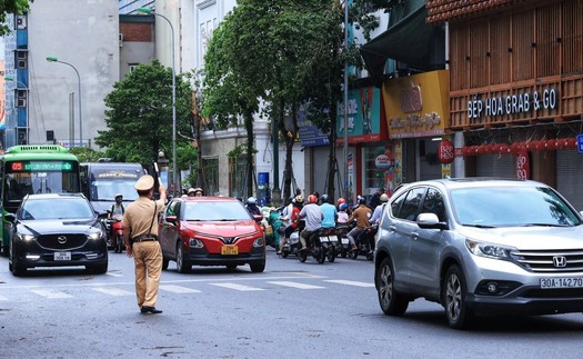 Chính phủ yêu cầu bảo đảm trật tự, an toàn giao thông năm 2025