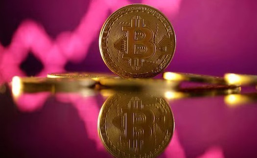Bitcoin rơi xuống dưới ngưỡng 100.000 USD do lo ngại cuộc chiến thương mại toàn cầu
