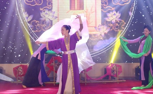 Đạo diễn Lê Thế Song - "mở hàng" cho một năm 2025 thú vị