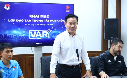27 trọng tài tham gia lớp đào tạo Trọng tài VAR khóa 4
