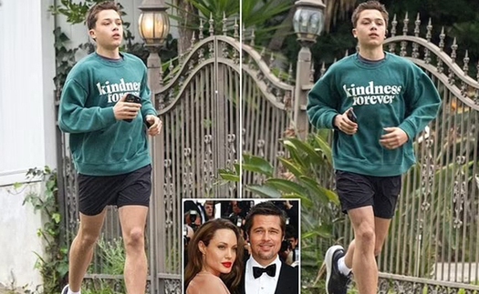 Bí ẩn đằng sau áo "Kindness Forever" của con trai Angelina Jolie: 10 năm không gặp cha Brad Pitt