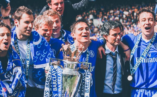 Cafe đầu tuần: Ai sẽ đóng vai Mourinho?