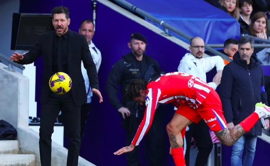 Bức tường Atletico sụp đổ