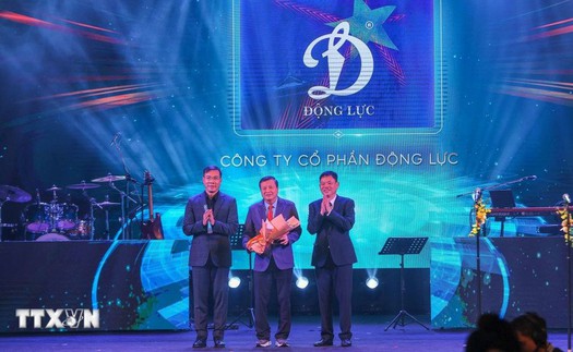 Công ty Cổ phần Động Lực được vinh danh tại Lễ trao giải Cống hiến 2025