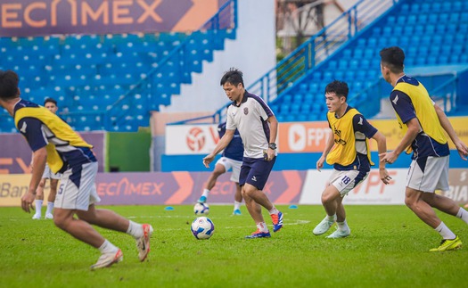 HLV Nguyễn Công Mạnh: 'Tôi rất xấu hổ vì trận thua tai hại và có lòng tự trọng'
