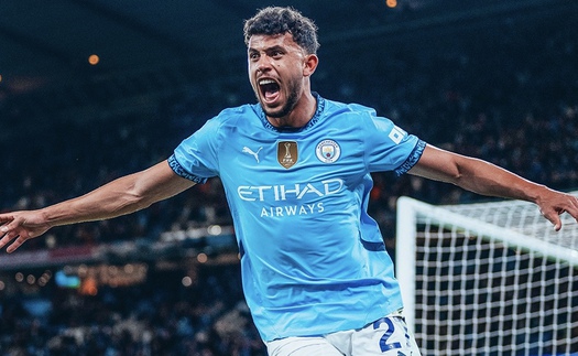 Thắng nghẹt thở Aston Villa ở phút bù giờ, Man City leo lên Top 3 Ngoại hạng Anh