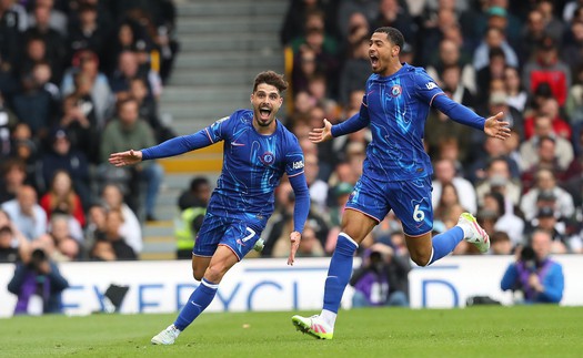 Cuộc đua Top 5 Premier League: Người phán xử gọi tên Chelsea
