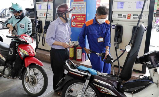 Giá xăng dầu “đảo chiều” tăng trở lại từ 15h chiều nay 24/4