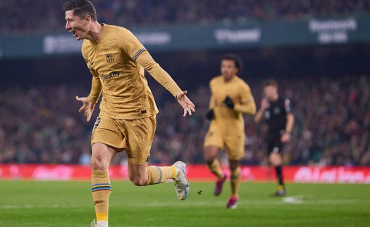 Barca lên kế hoạch thay thế Lewandowski