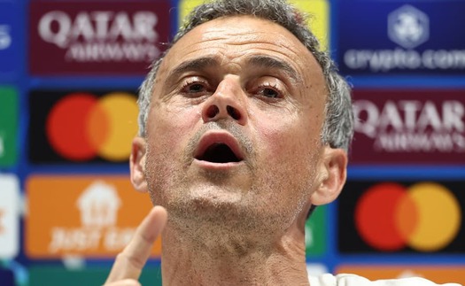 Enrique bức xúc trước đại chiến với Arsenal, ám chỉ truyền thông chỉ biết 'nói xấu' PSG