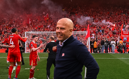 Fan Liverpool thích thú khi biết 'tên thật' của HLV Arne Slot