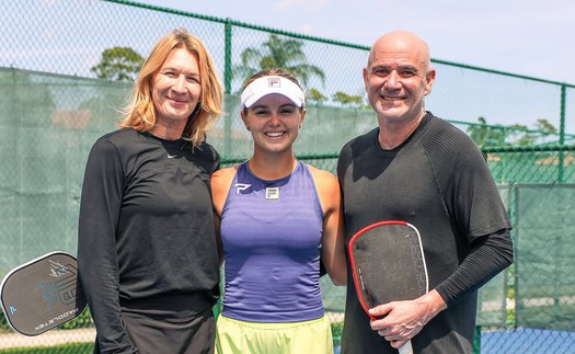 Huyền thoại tennis tham gia giải pickleball có tiền thưởng 3,8 tỷ 