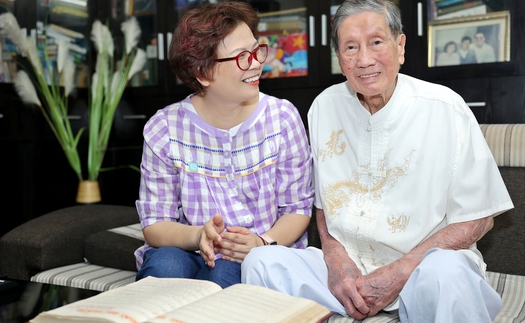 Nhạc sĩ Phạm Tuyên với "Như có Bác trong ngày đại thắng": Từ trái tim Hà Nội đến tiếng reo trên phố Sài Gòn