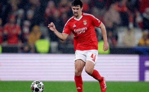 Chelsea tranh giành sao trẻ Benfica với Real Madrid